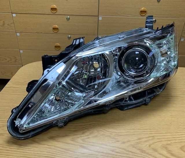 Фара на Тойота Камри 50/Toyota Camry 50 (ксенон)