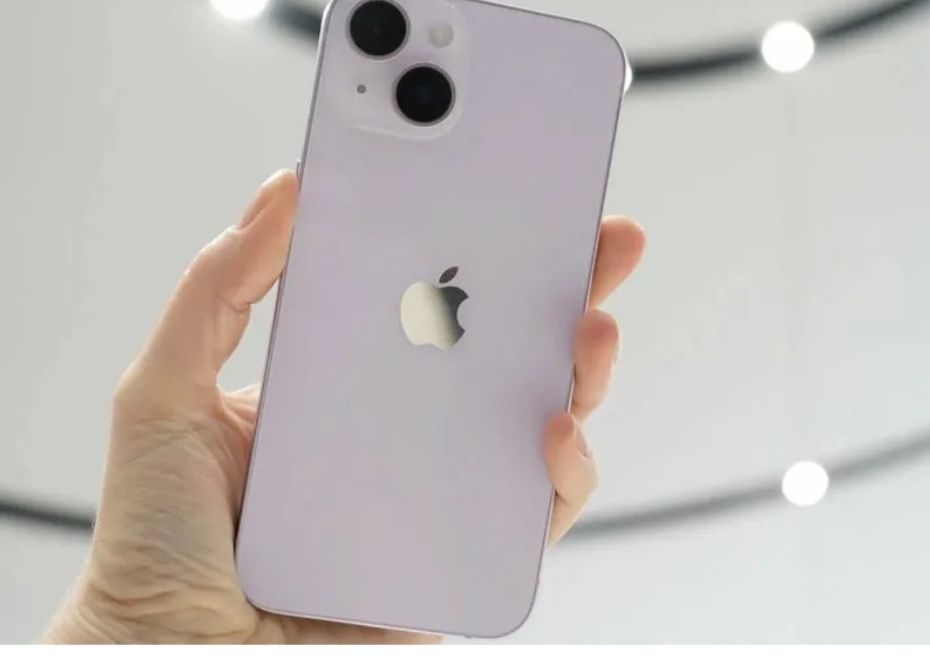 iPhone 14 , в отличном состоянии