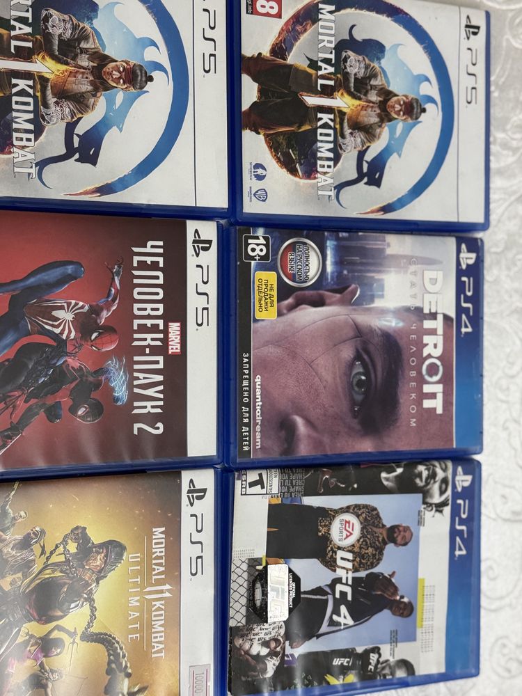Продам джостики и диски на ps5 и ps4