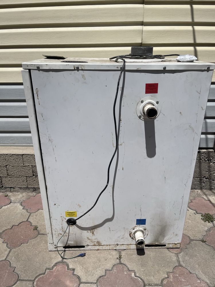 Напольная газовая отопительная печь