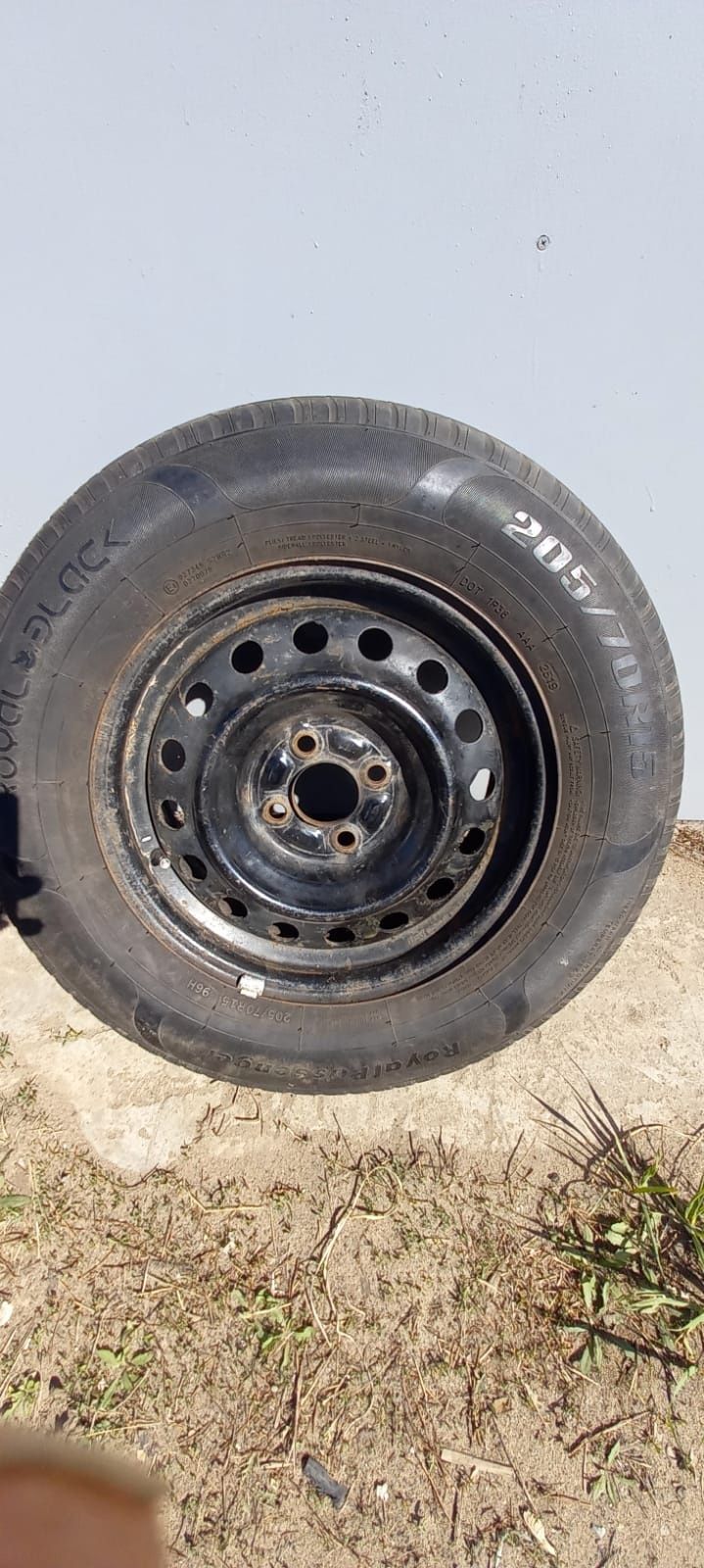Продам колесо в сборе 205 70r15