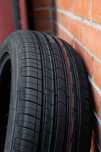 ZMAX 295/40ZR21 ZEALiON 111W XL