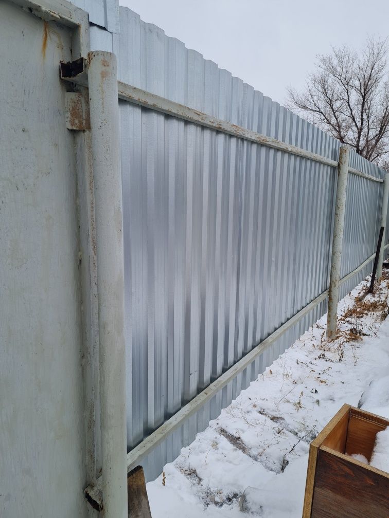 Продам  дачу  сад Берёзка, первый дом от предсидателя,  рядом остановк