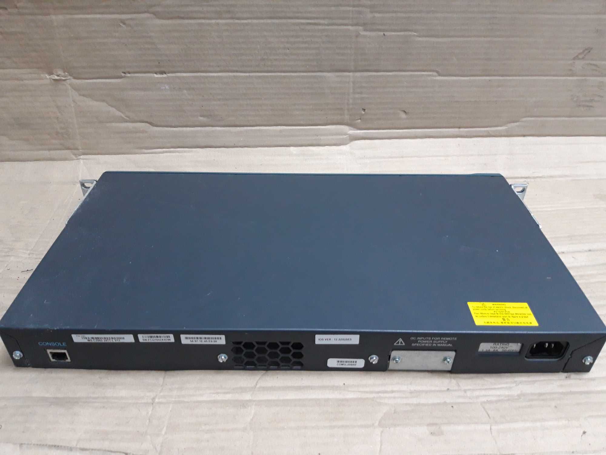 Коммутатор CISCO WS-C2960-24TT-L