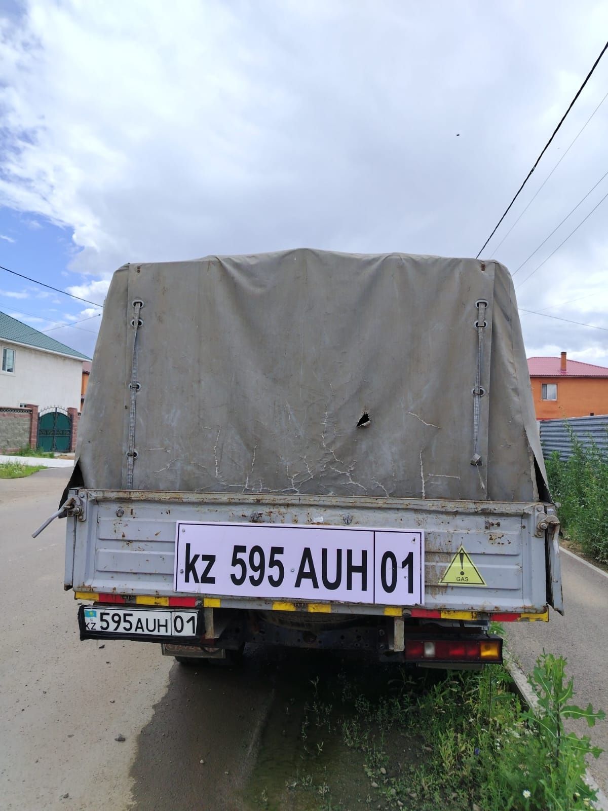 Продаем газель срочно