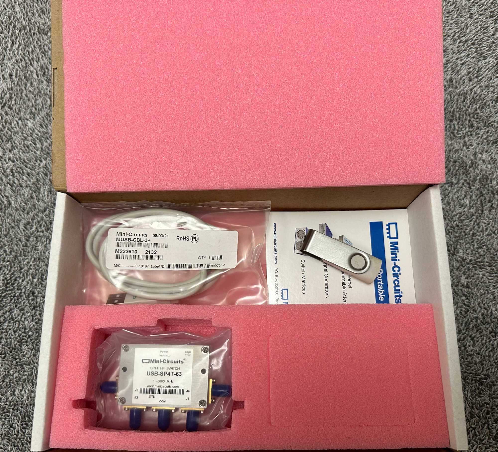RF Коммутатор Mini-Circuits USB-SP4T-63 (от 1  до 6000 MHz) (Новый!)