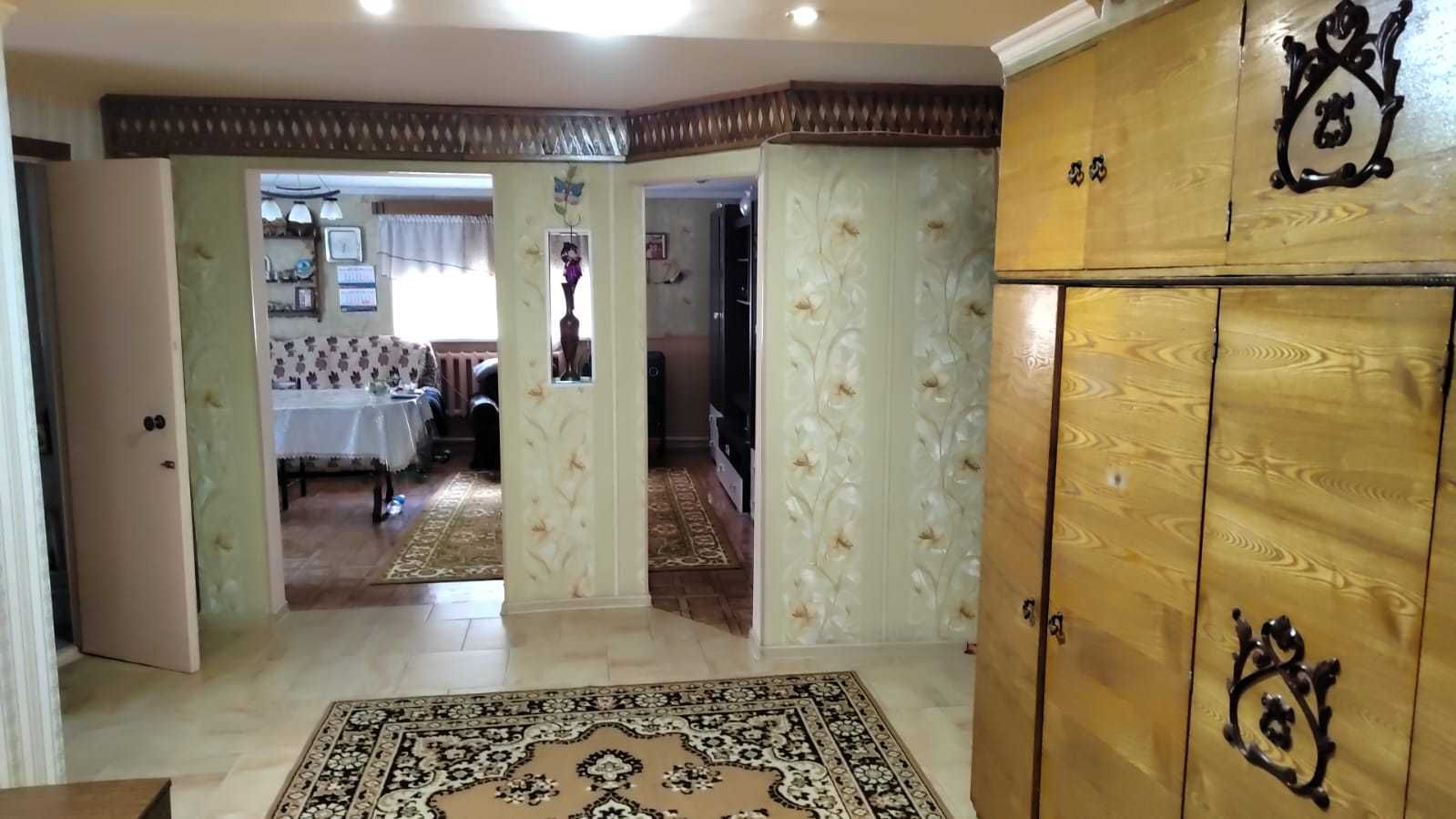 Продам дом 2 -х этажный ,Восточный мкр