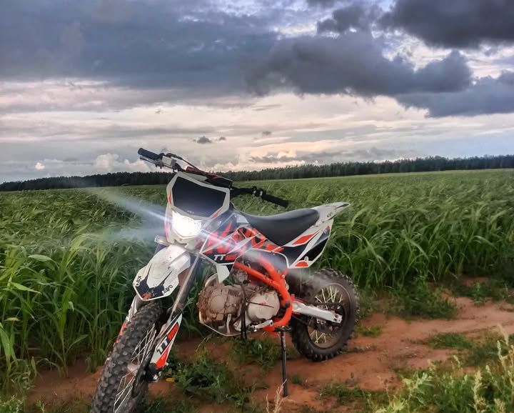 Kayo tt125 торг адекватный. Ездил только 2 месяца новый.