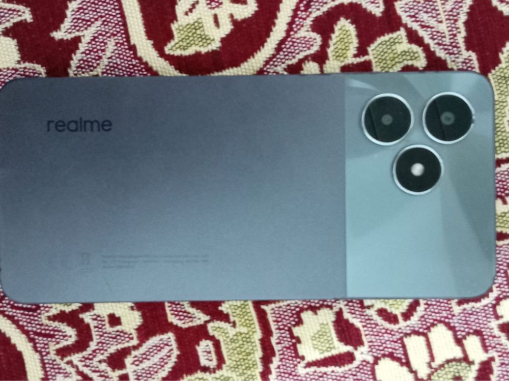Продается realme note 50