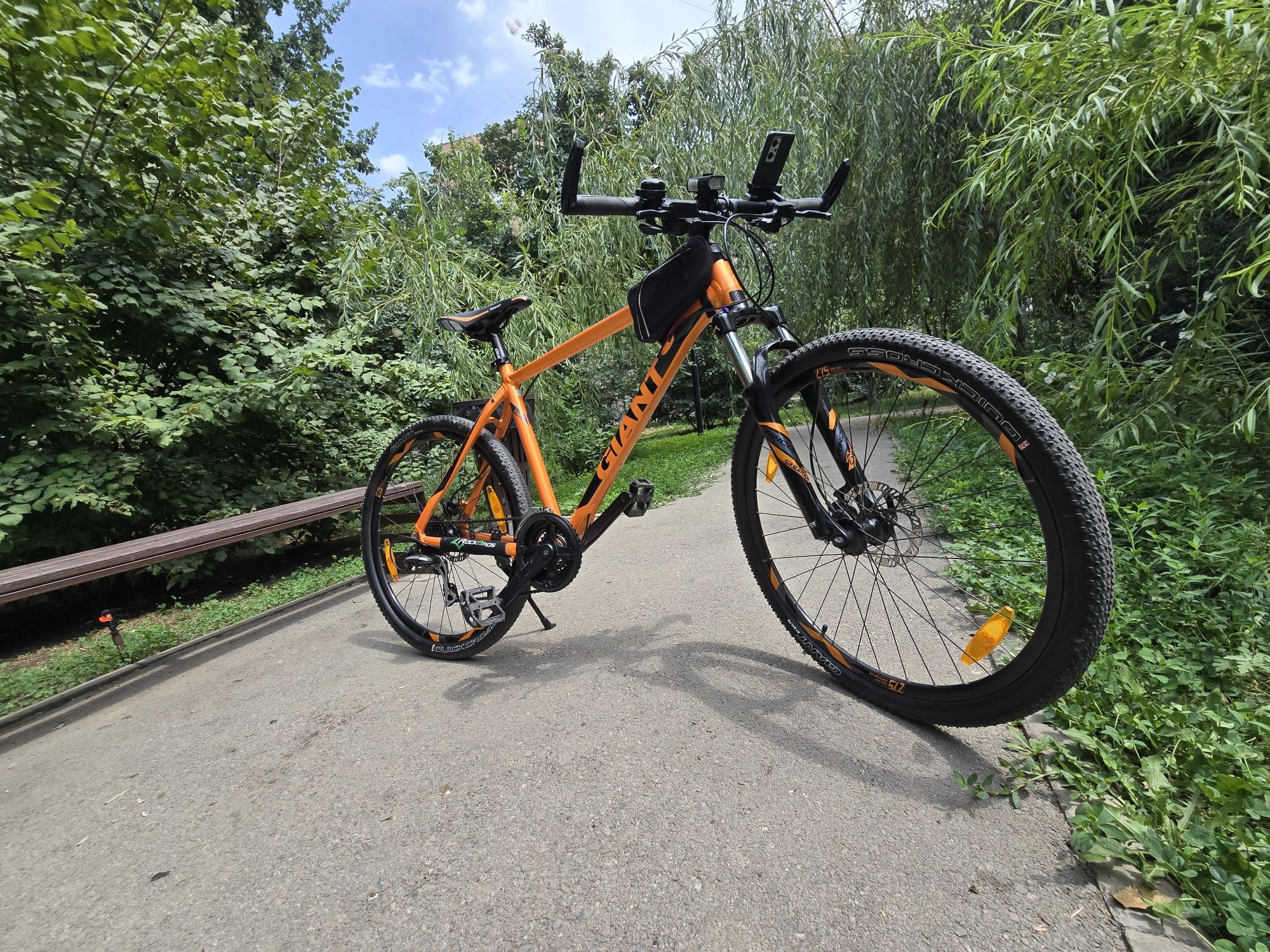 Продам Велосипед Giant Rinkon L.