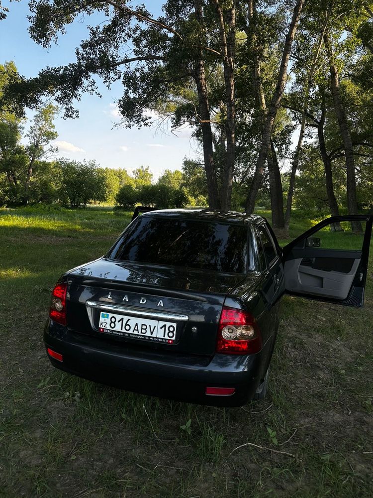Продам приору 2009 года
