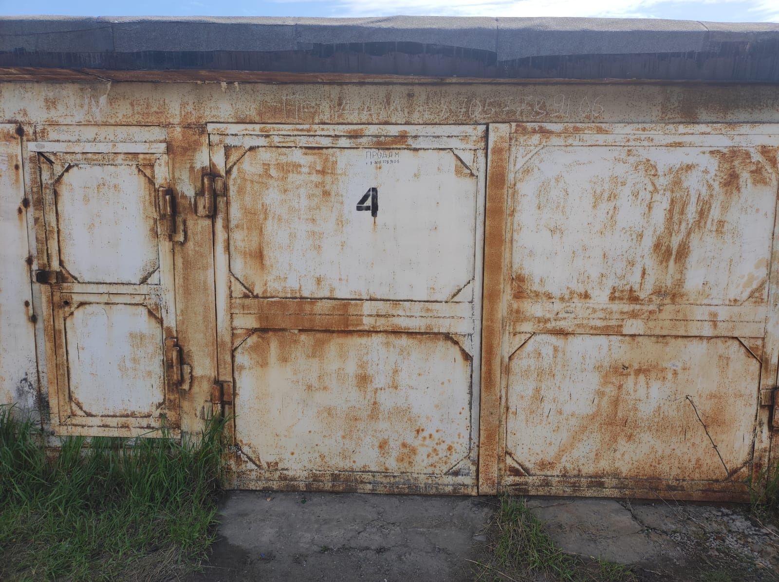Продам гараж г. Аксу