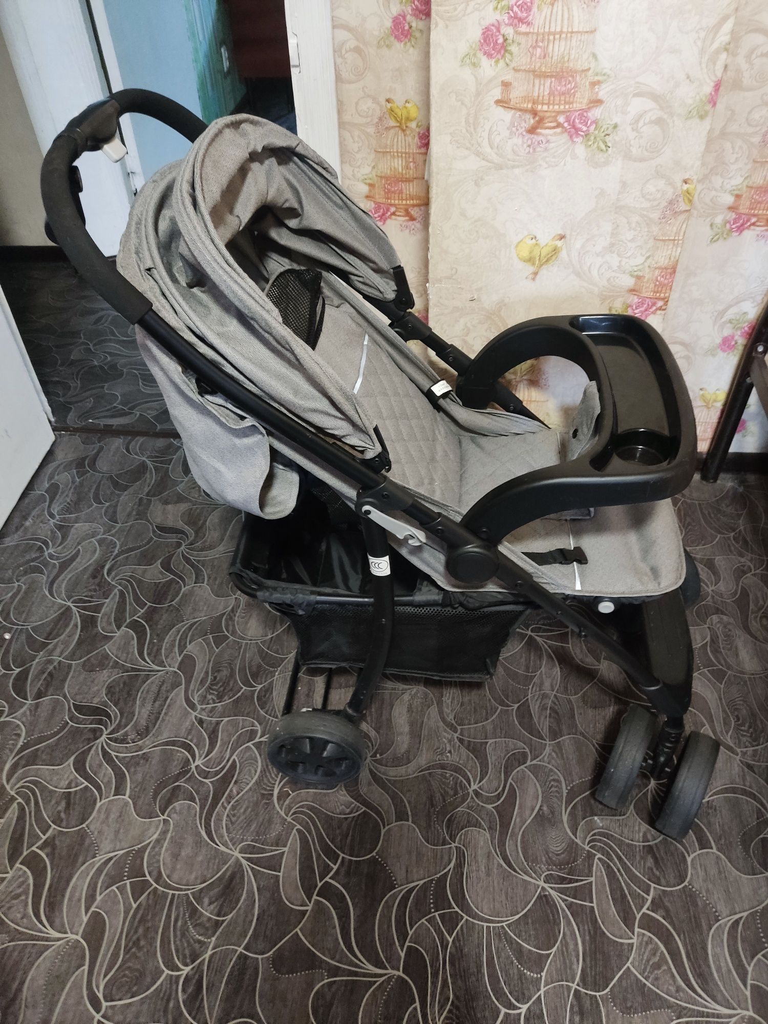 Продается детская коляска
