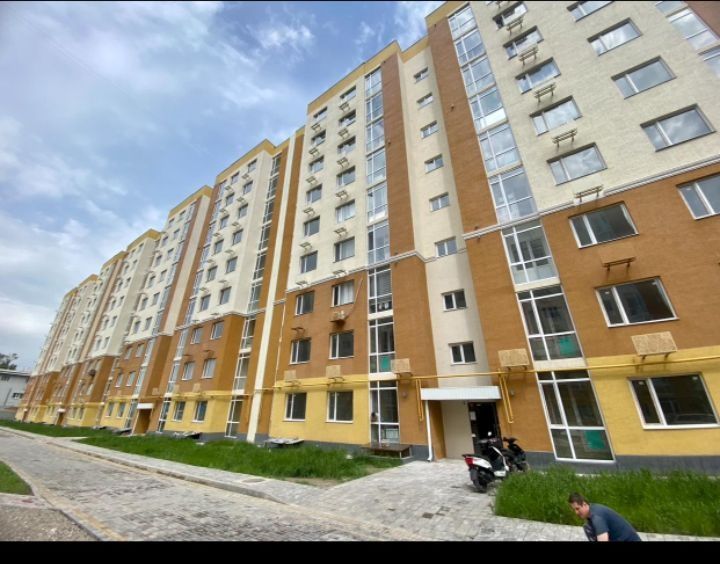 2-вух комнатная улучшенная, полностью мебель техника