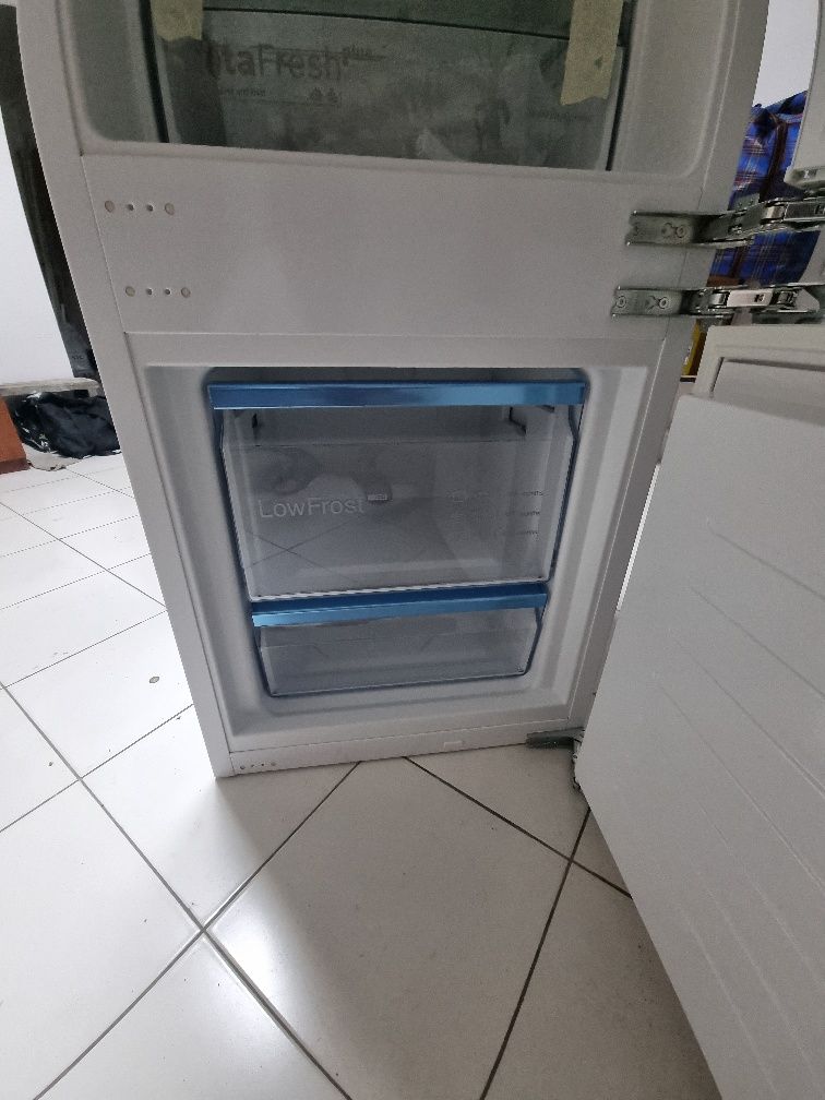 продам новый холодильник