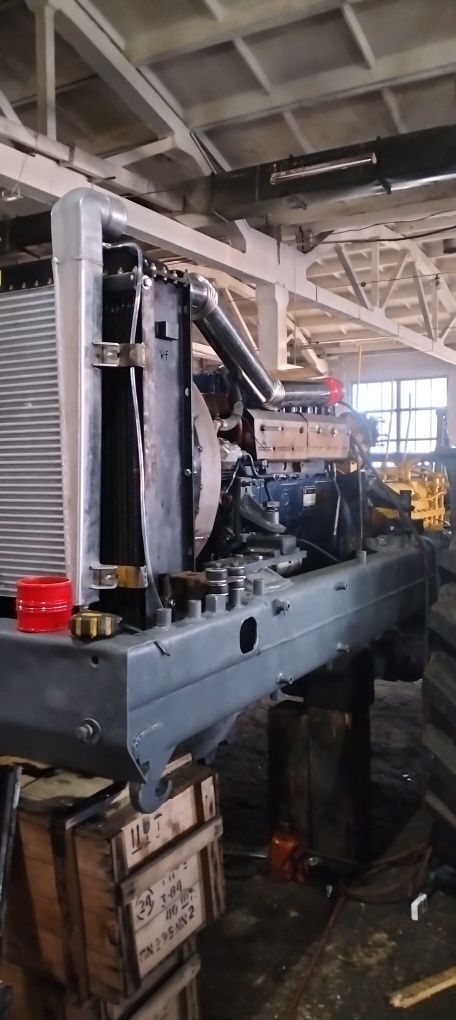 Кировец К 700 К701 свап двигатель  weichai wp12 ЯМЗ 238 Ямз 240
