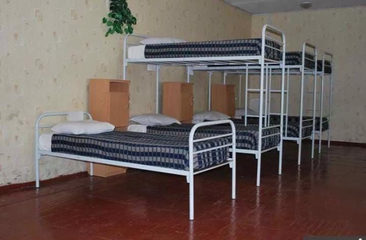 Гостиничные кровати с ЛДСП