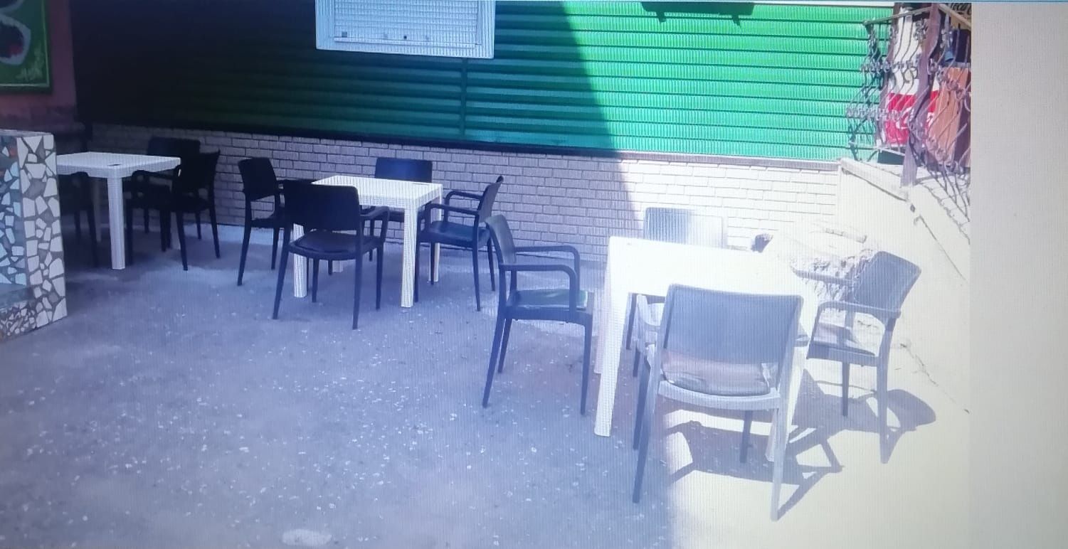 Продам стол со стулями