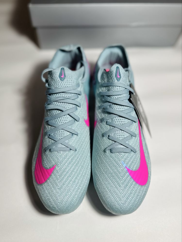 Футбольные бутсы Бутсы Nike Mercurial