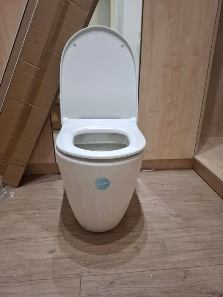 Унитаз от Vitra новый