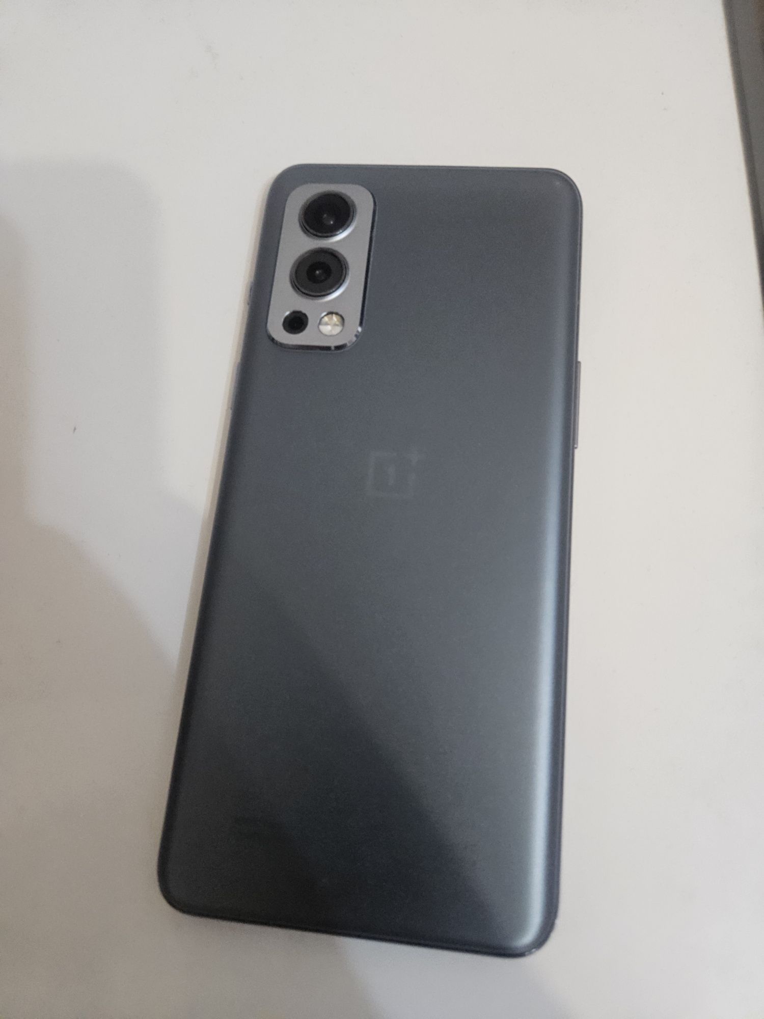 Продается One Plus Nord 2 5g