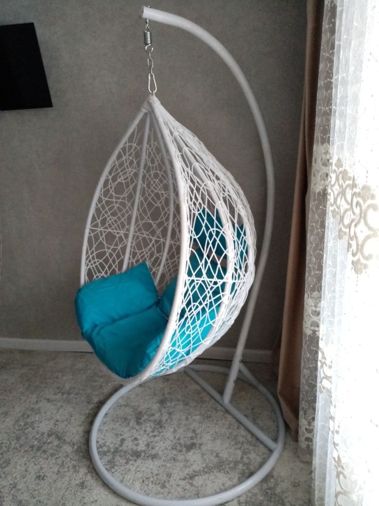 Качеля-кокон продам