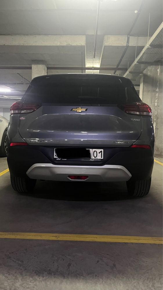 Продам автомобиль Chevrolet Tracker 1.2T. 2023 года.