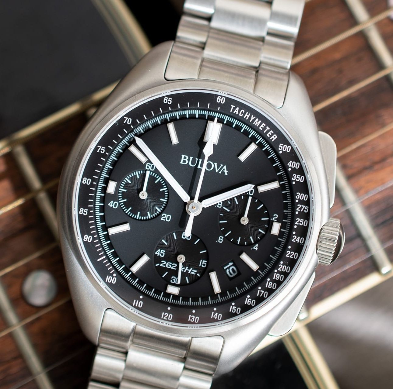 Bulova Lunar Pilot, почти Omega Speedmaster.