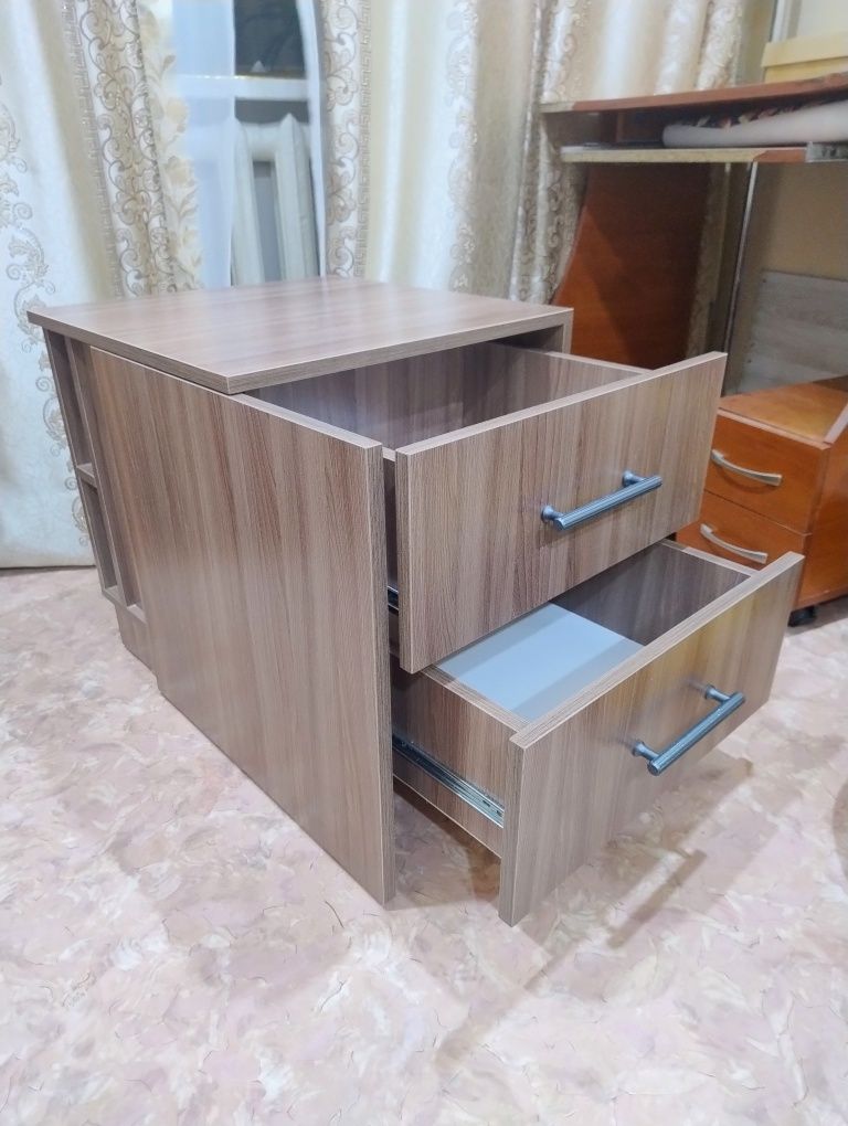 Продам НОВУЮ тумбу с потайнной полкой