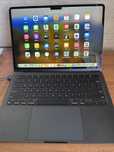 Apple MacBook Air 13 13.6 / 8 Гб / SSD 256 Гб / macOS