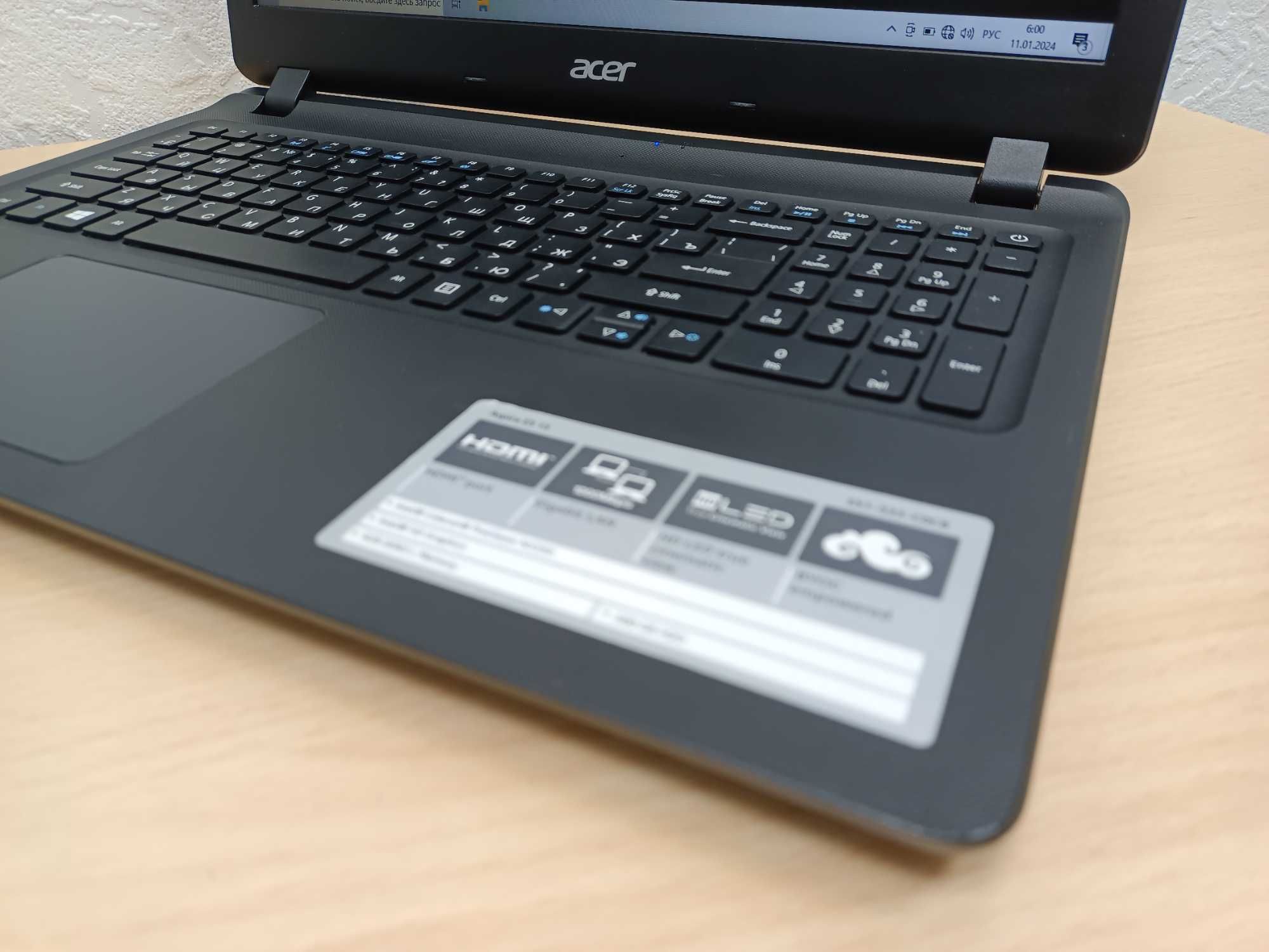 Acer Aspire ES-15 (2019 год) ноутбук в отличном состоянии