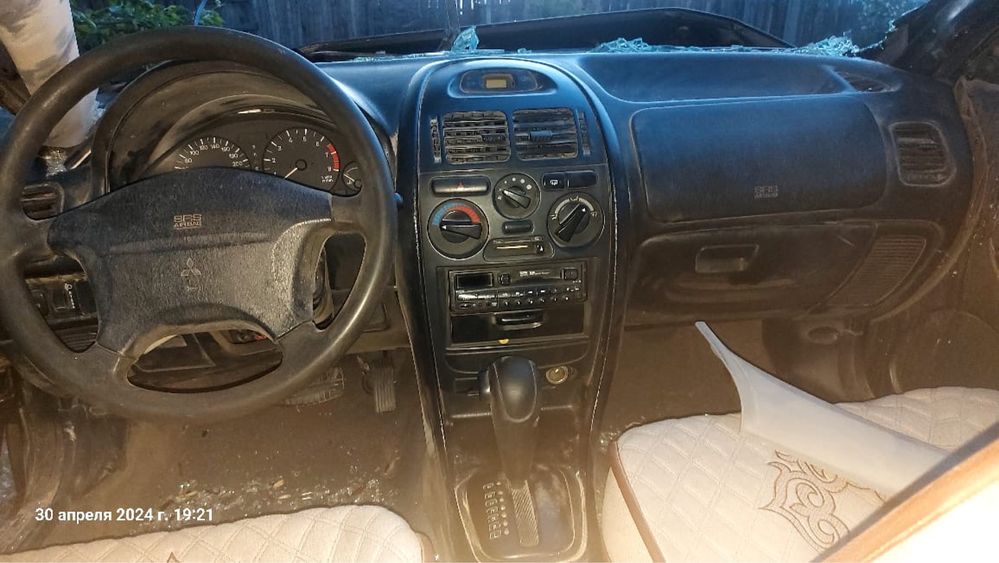 Продается Mitsubishi Carisma по запчастям!
