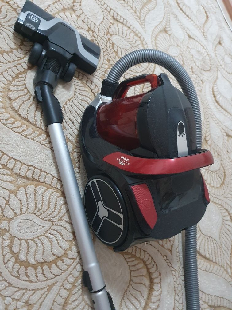 Продаю пылесос фирмы Tefal