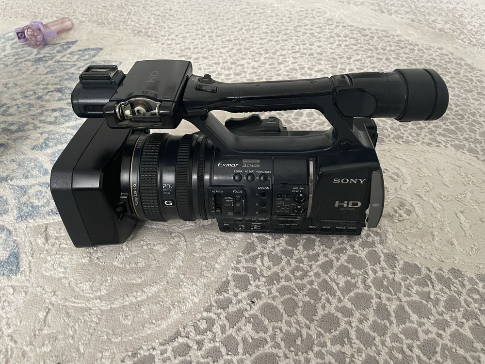 Видеокамера Sony