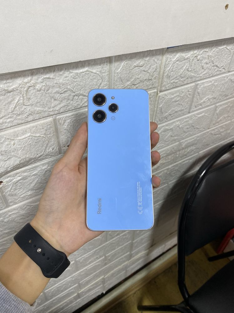 Продам Редми 12 256gb