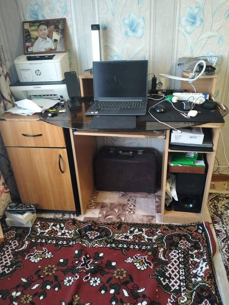 Продам мебель . состояние хорошее