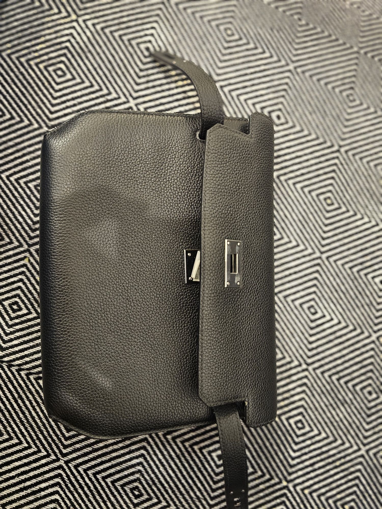 Сумка клач Hermès — Kelly Dépêches 25