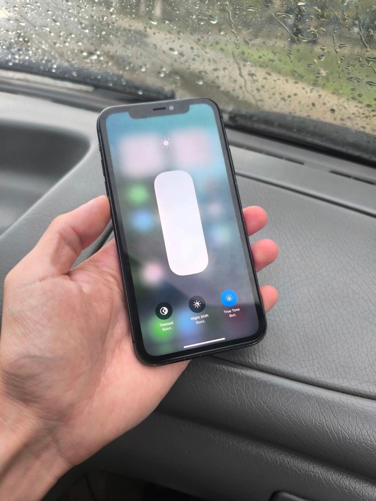 Iphone 11 в отличном состоянии
