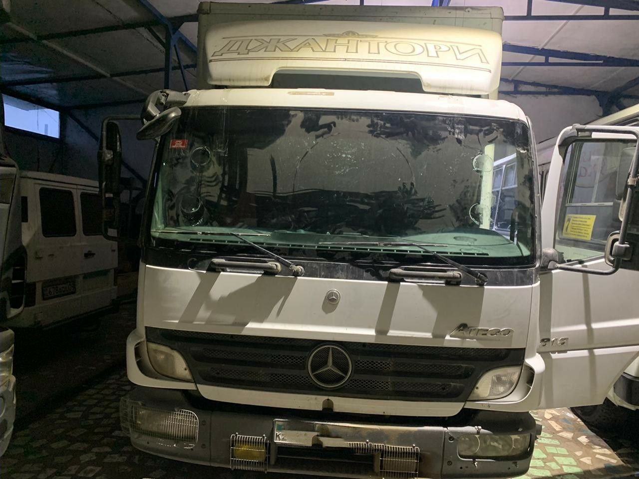Автостекла на грузовые авто, установка возможно с выездом