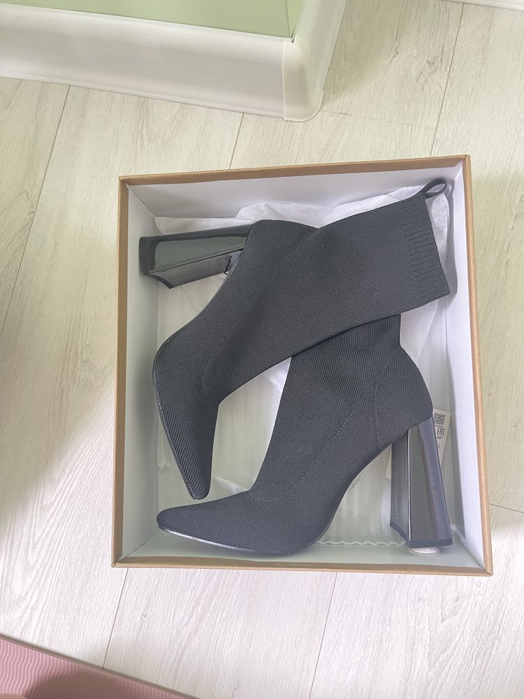 Продам ботильоны, туфли ZARA