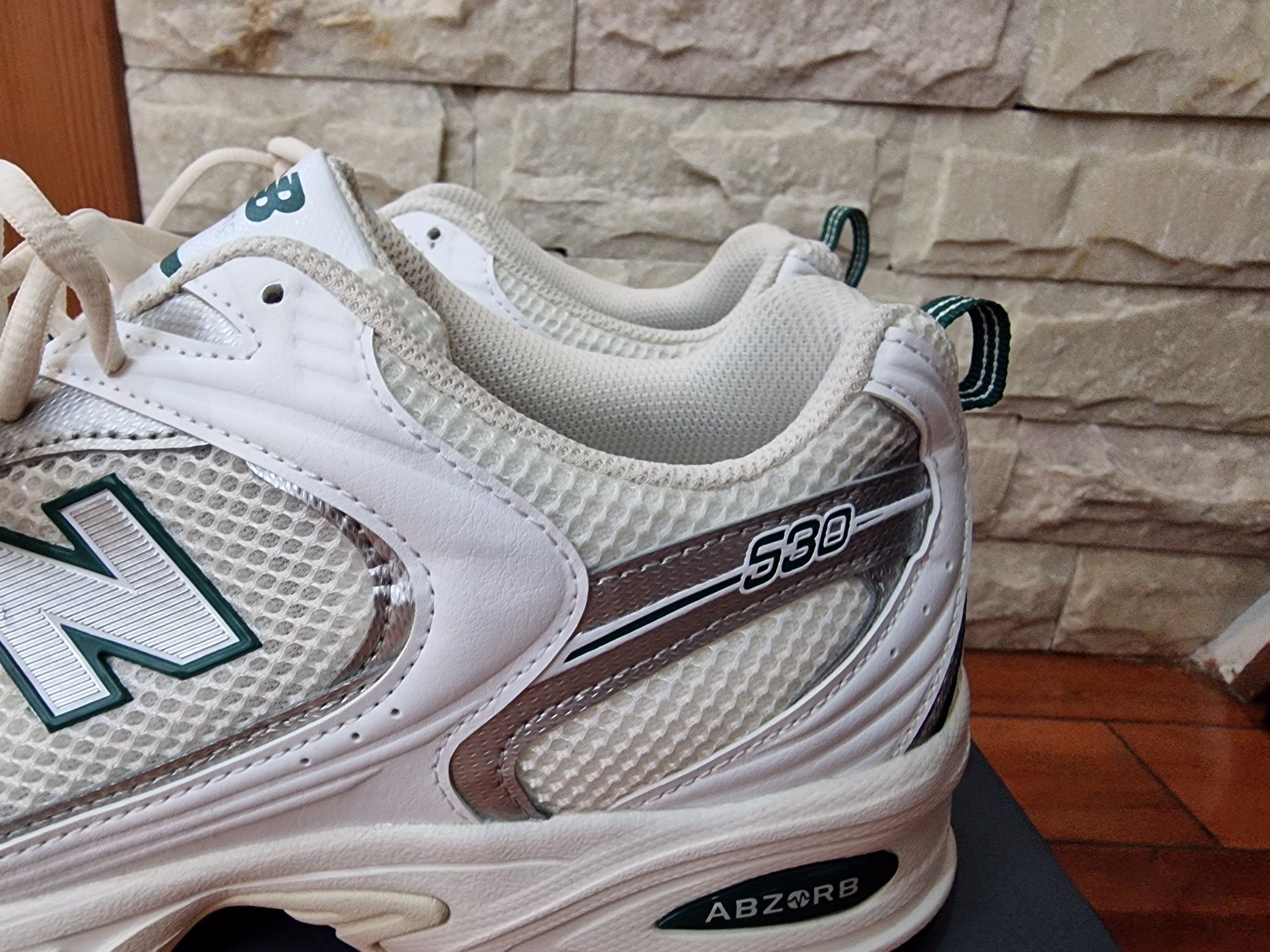 Мужские кроссовки новые New Balance 530