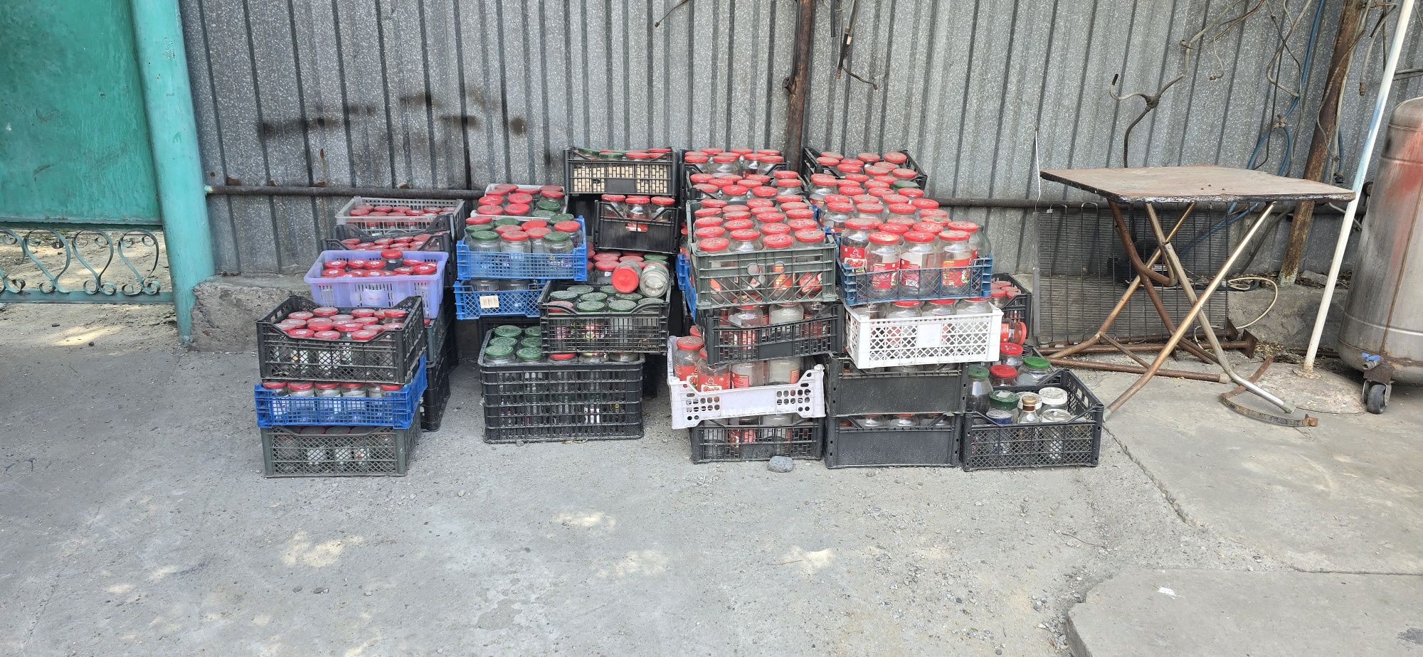 Продам бу банки от 50тг