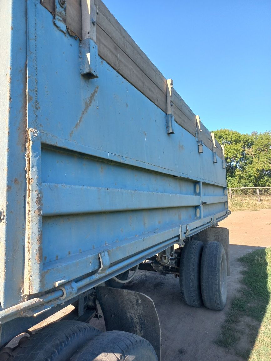 Продам Прицеп на камаз