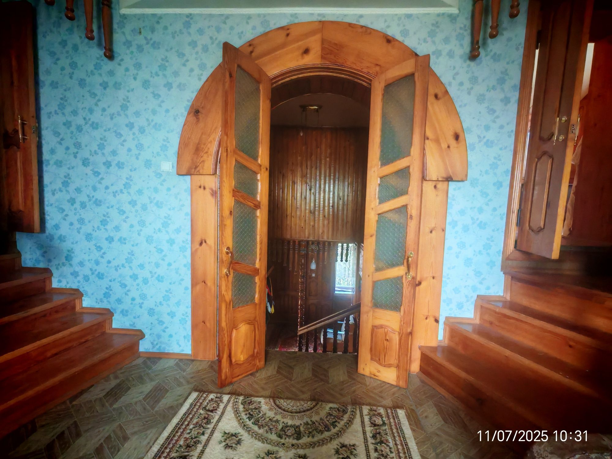 Продам коттедж 2 этажа и мансарда