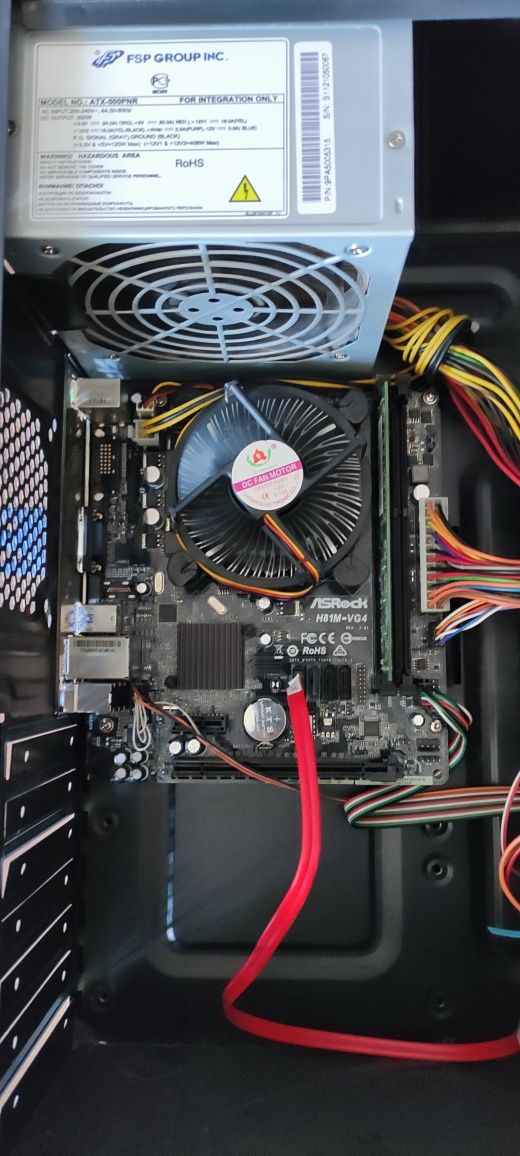 Системный блок Core i3 
4th Generation