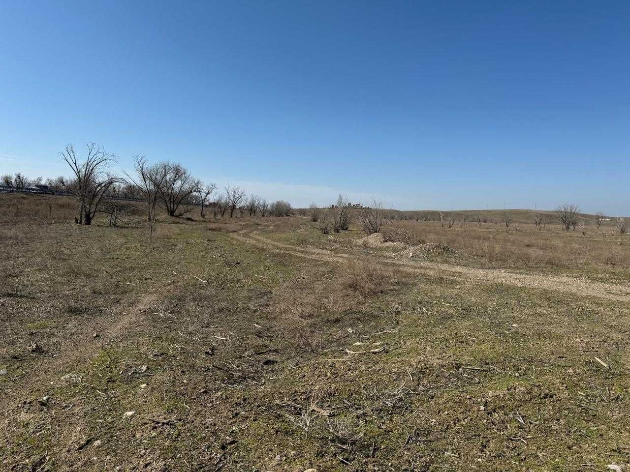 Прод-ся Участок 60га, вдоль трассы Алматы-Бишкек. Заезд. СВХ, СТО итп