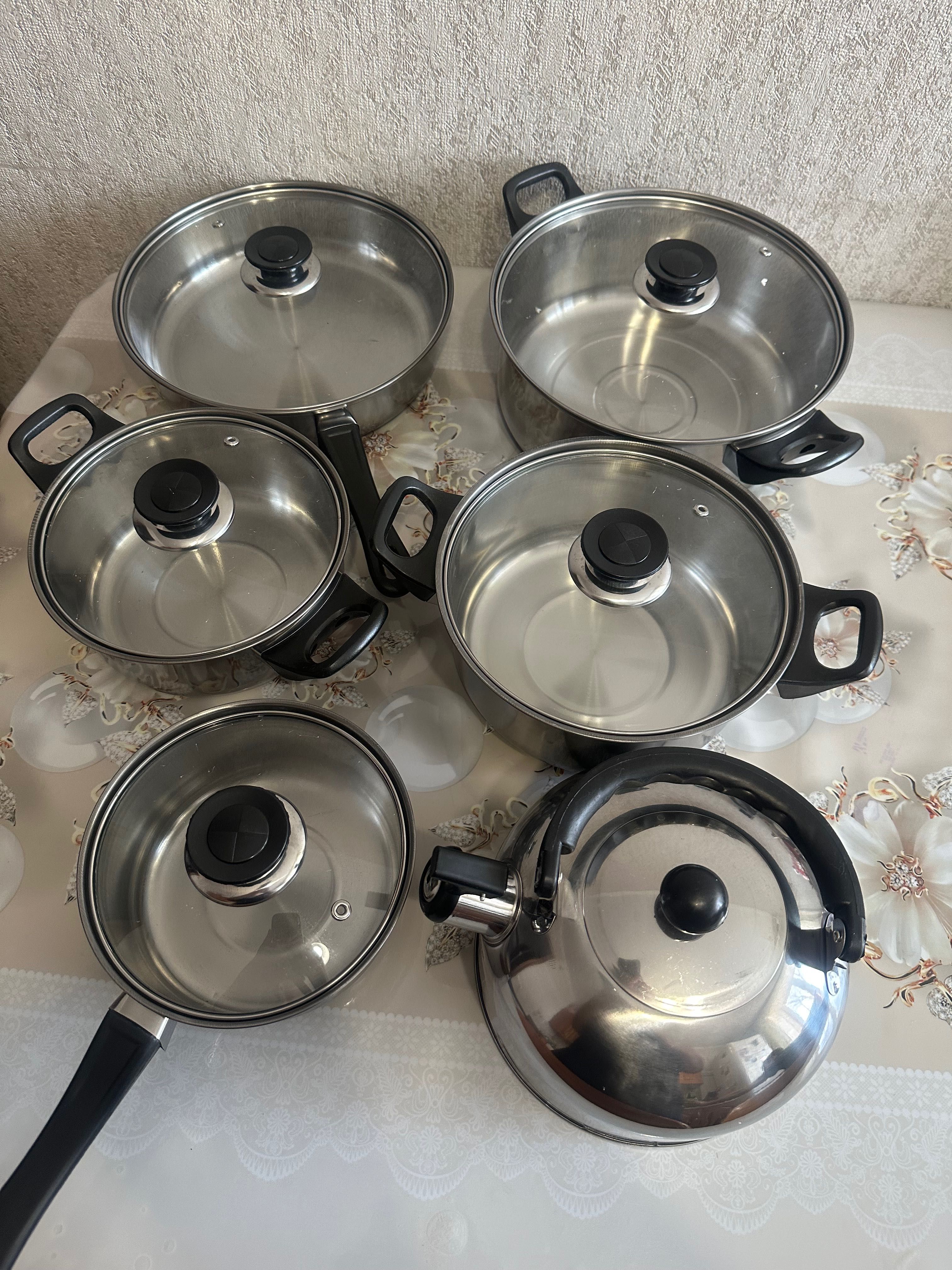 Продам набор кастрюль из 6 предметов новый