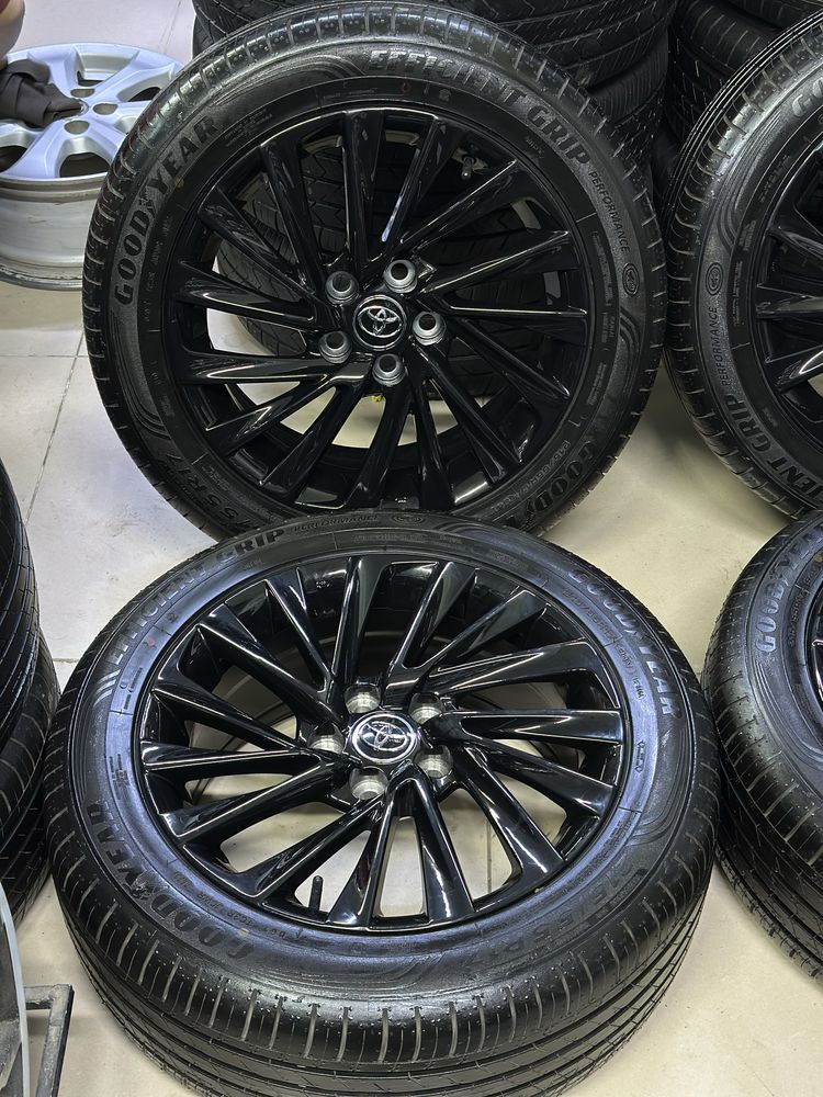 Камри новый летний комплект Goodyear 215 55 R17
