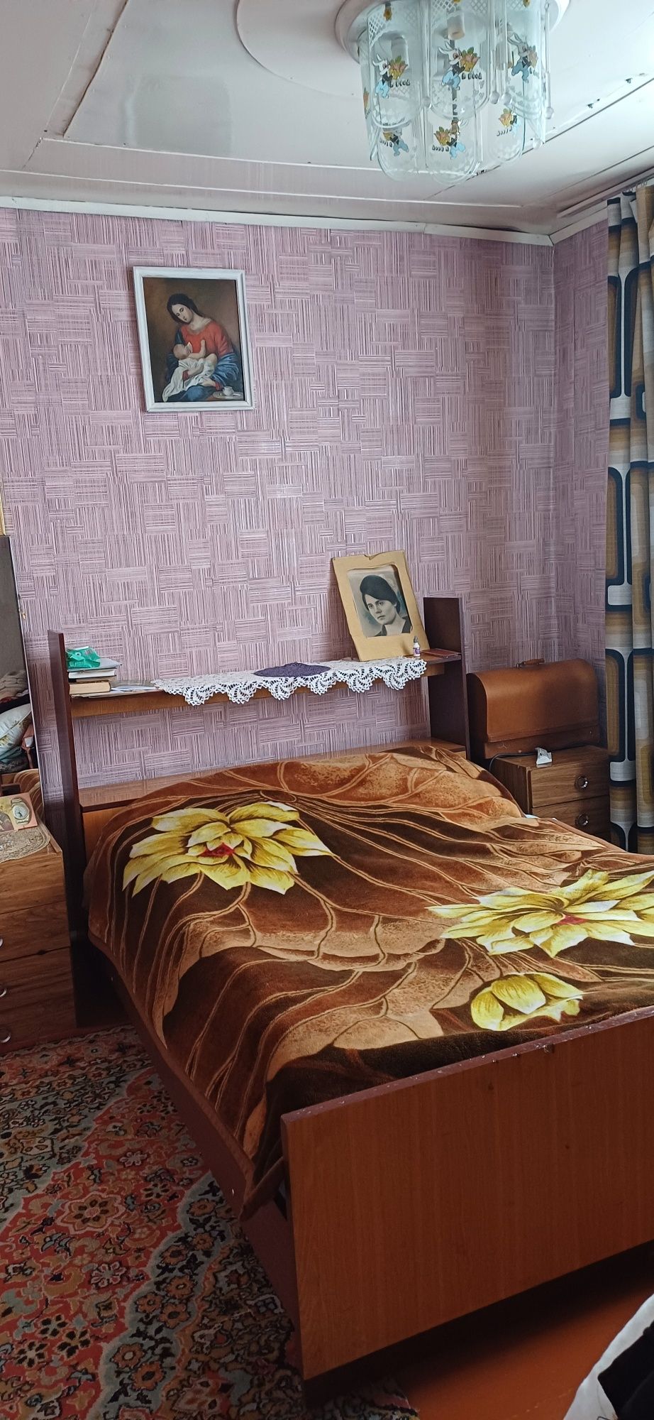 Продам дом, в двух квартирном доме по улице  Дорожной