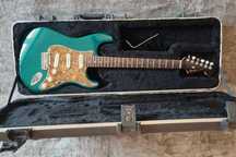 Электро гитара Fender American Deluxe Stratocaster
